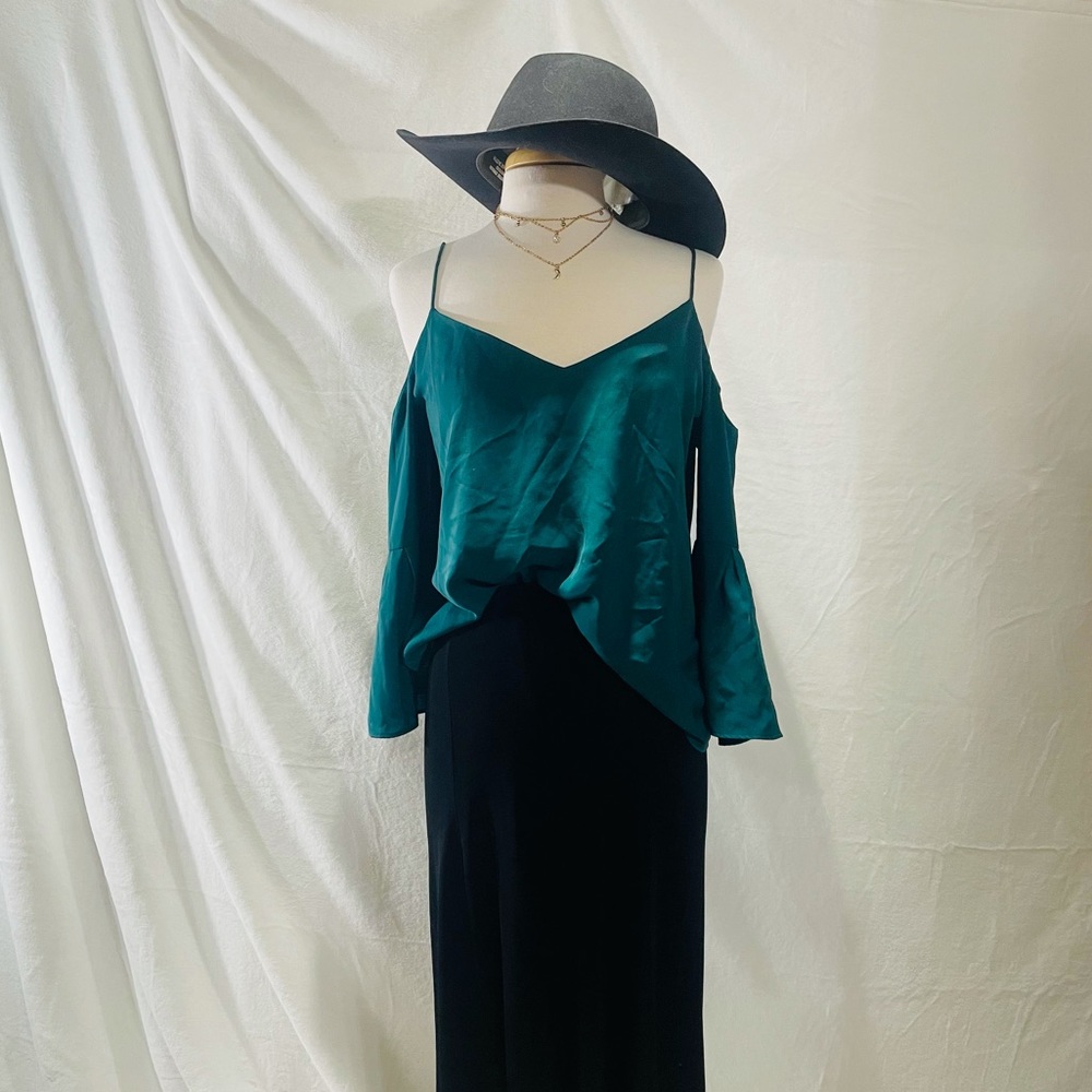 HM Off the Shoulder Emerald Green Satin Top